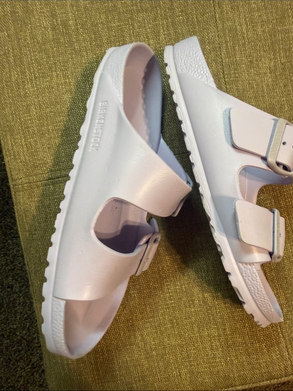 Birkenstock Arizona EVA Sandals in light purple - Picture 5 of 11